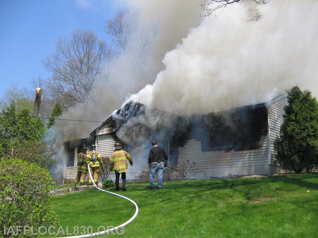 4-29-2004 Structure Fire 217 West Rocks Road