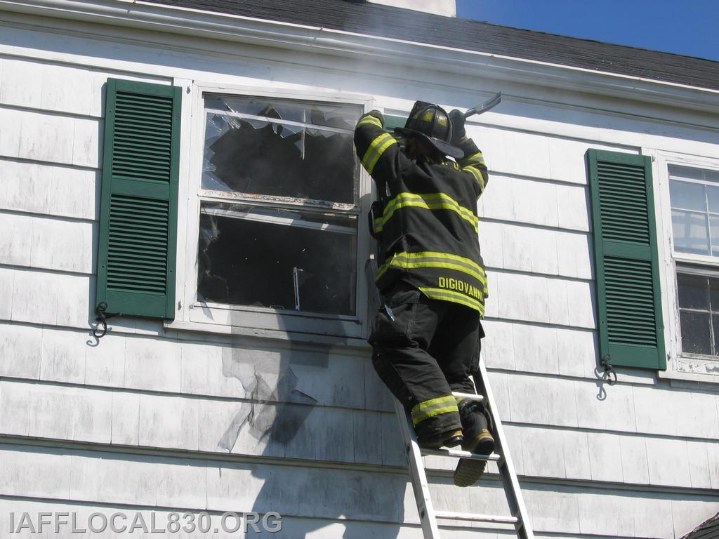 Greg DiGiovanni training Strawberry Hill Ave